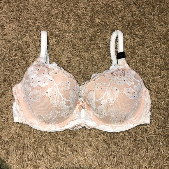 Victoria's Secret Other - Brand New Victoria Secret Bra